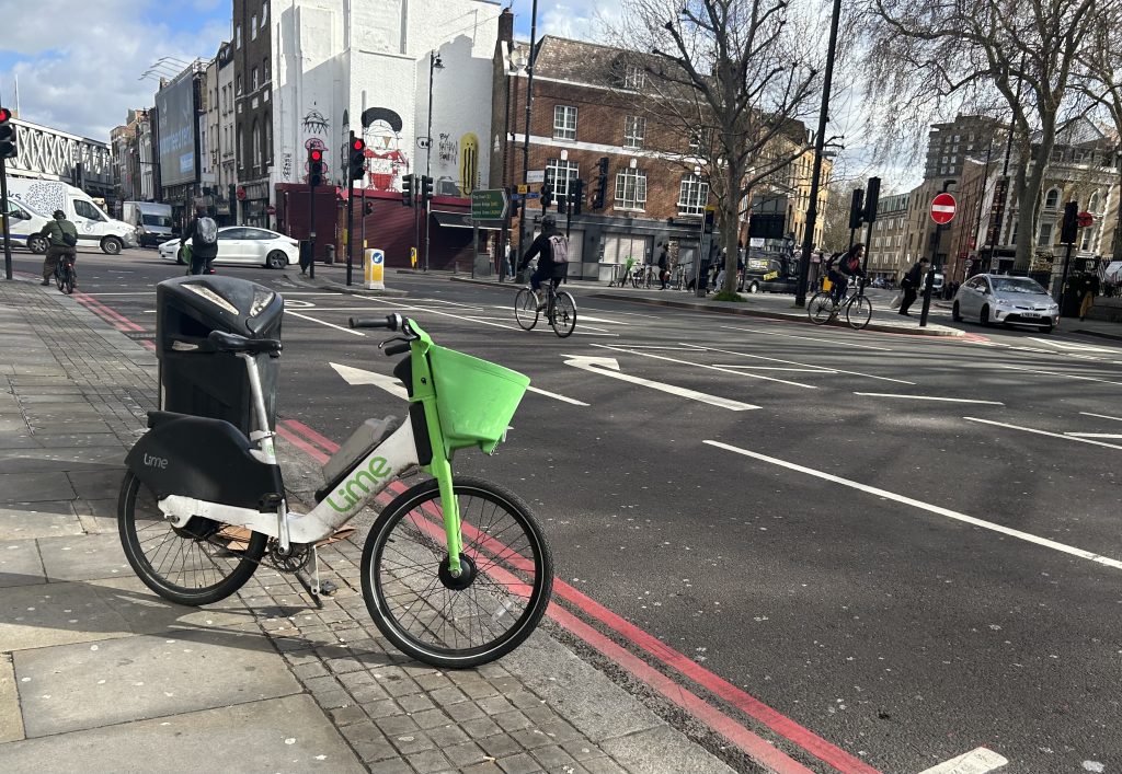 Lime ebike in London